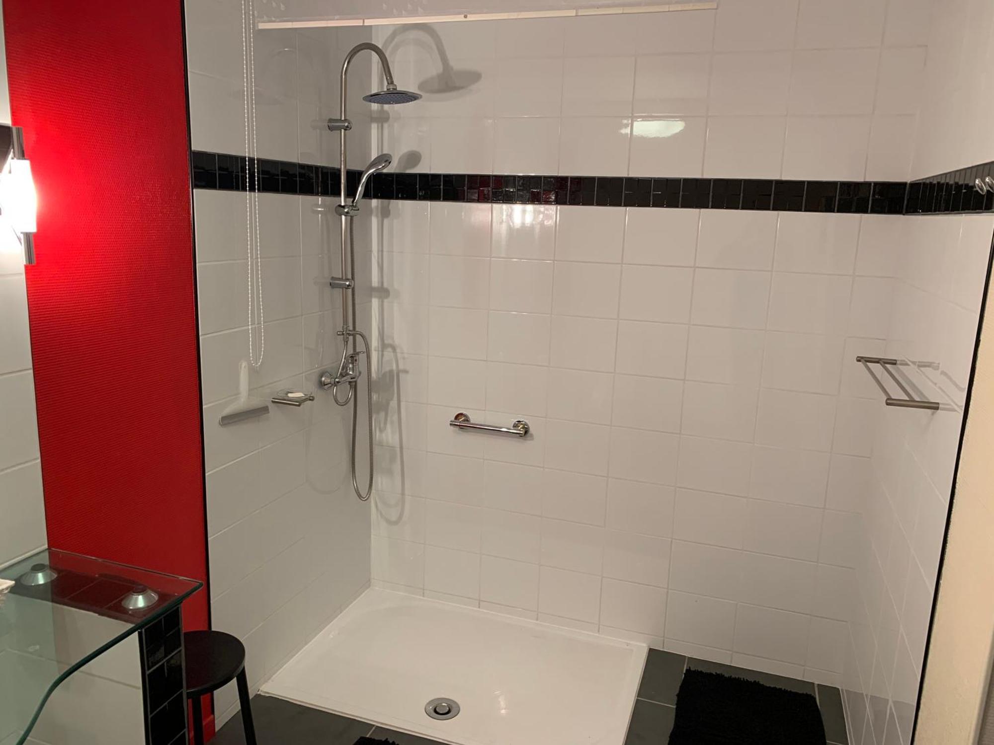 L Entre Deux Bed & Breakfast Champcey Room photo